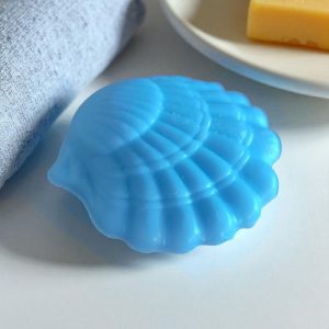 Savon en Forme de Coquillage Senteur Ecume couleur Bleue 40 gr