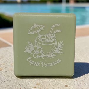 Savon artisanal carré 125gr verveine gravé "Cocktail" Fabriqué à Monteux